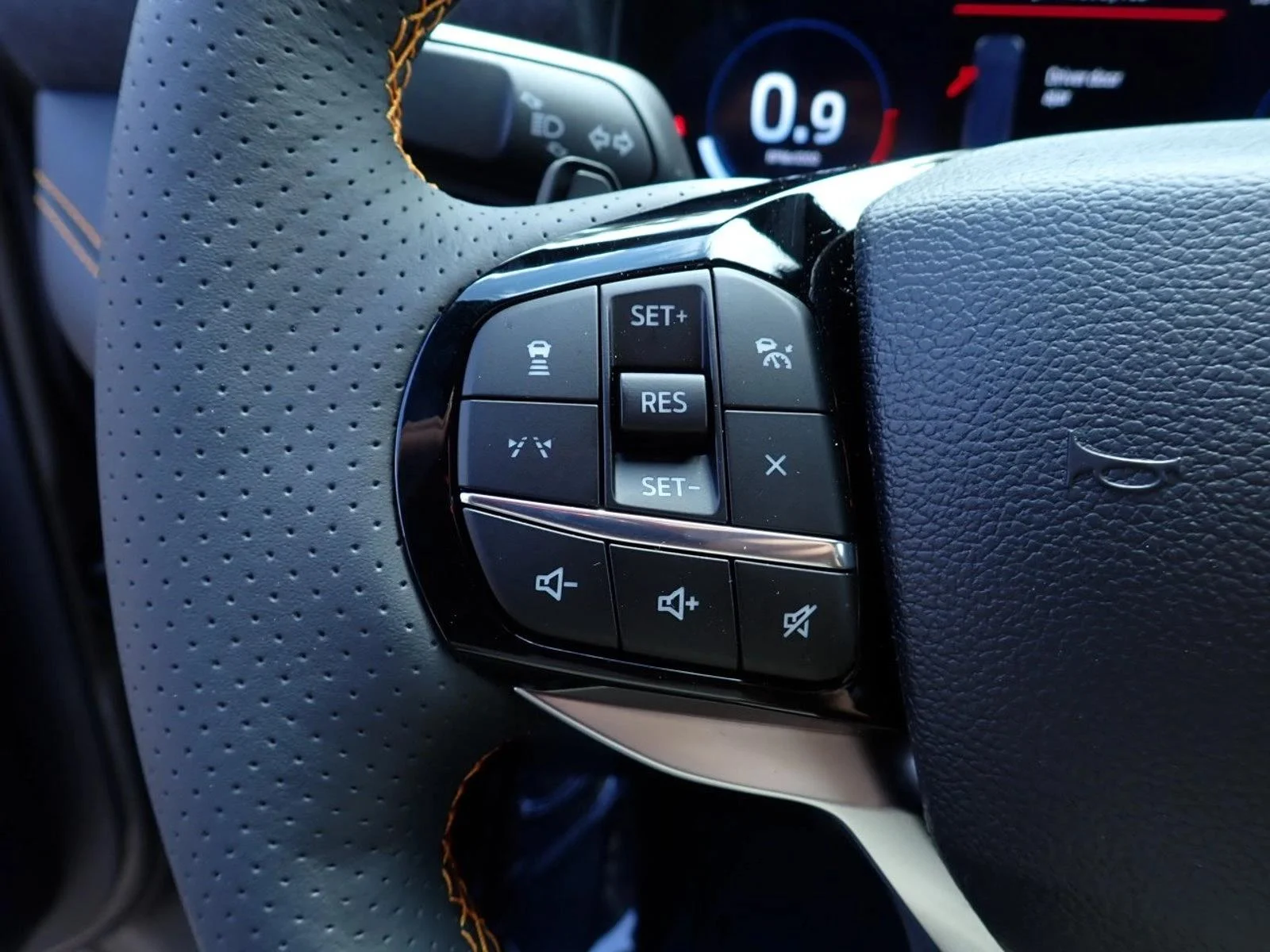 New 2026 Marsh Gray Ford Tremor® image 20