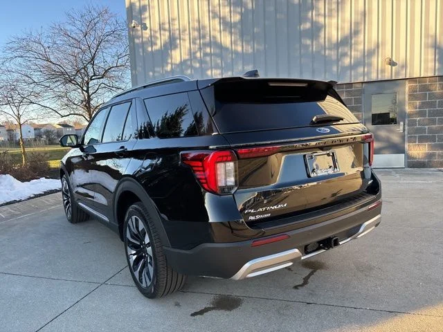New 2026 Agate Black Metallic Ford Platinum™ image 41