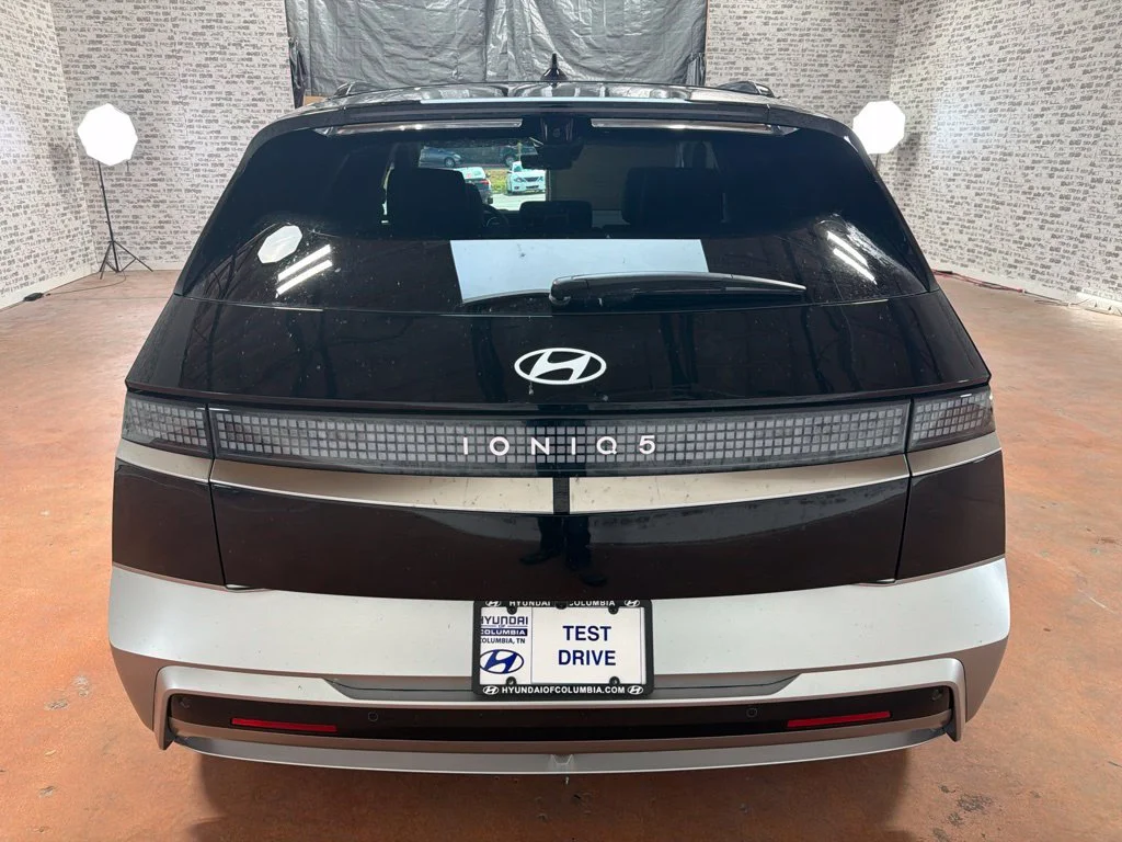 New 2027 Abyss Black Hyundai Limited image 6