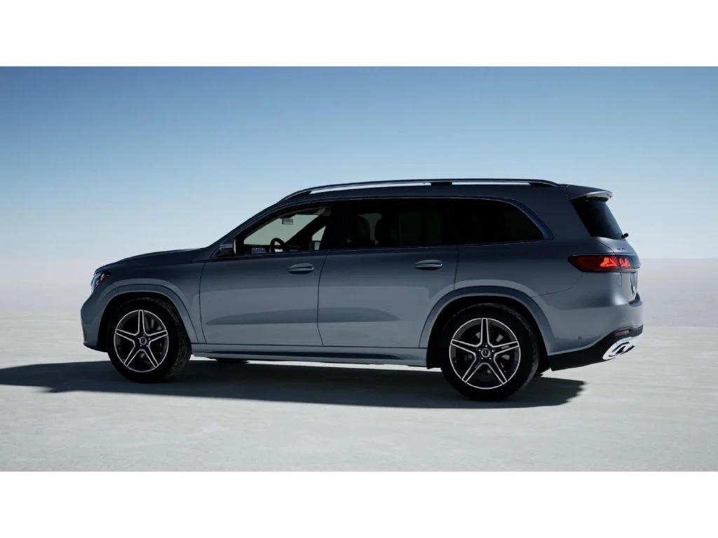 New 2027 Silver Mercedes-Benz GLS 450 image 64