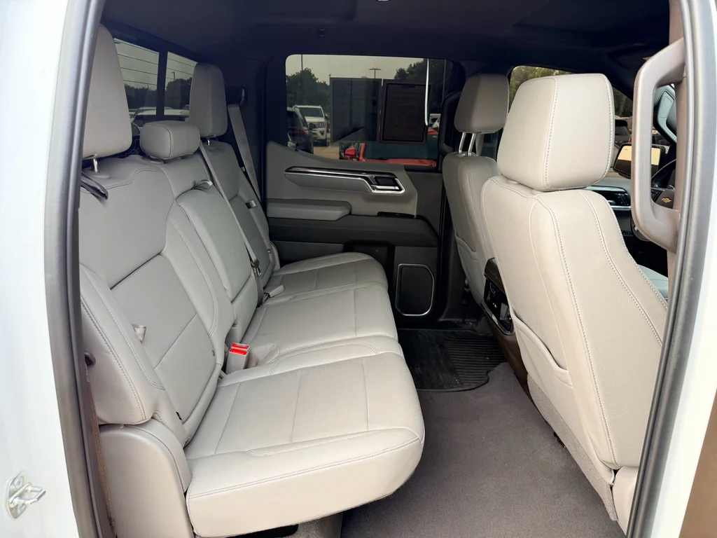 Used 2023 Summit White Chevrolet LTZ image 22