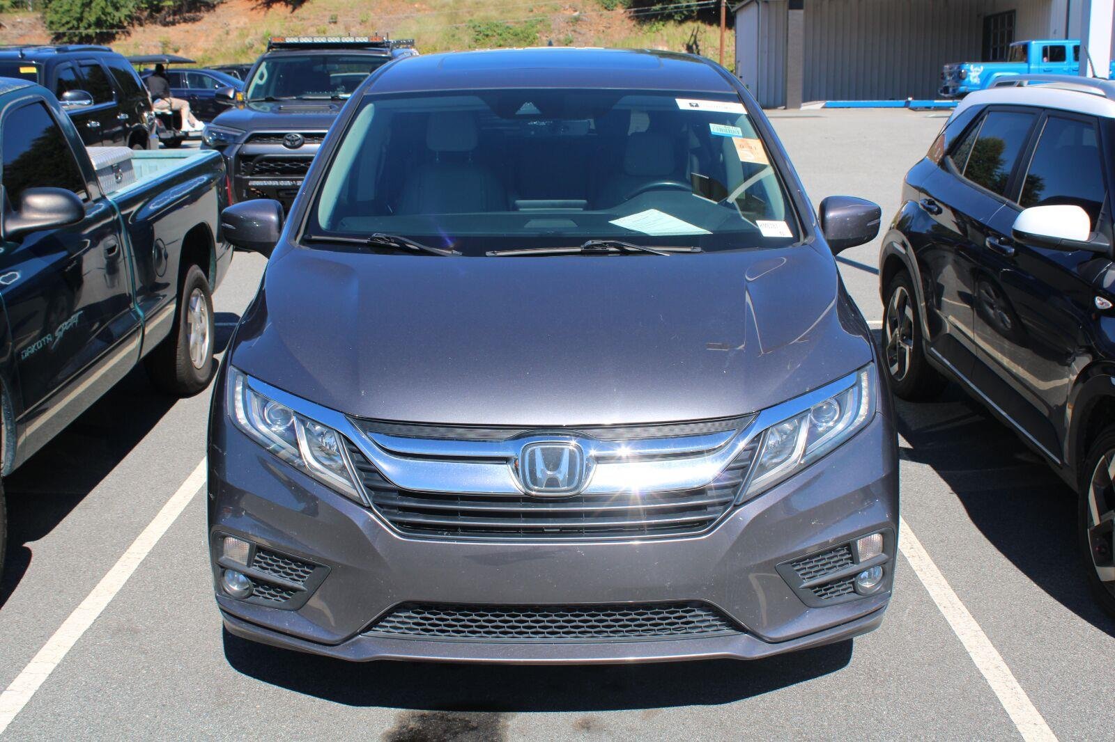 Used 2019  Honda EX-L image 2