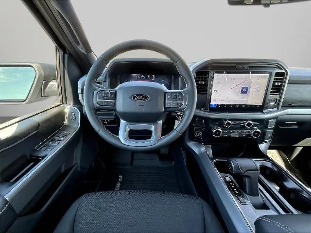 New 2026 Oxford White Ford XLT image 18