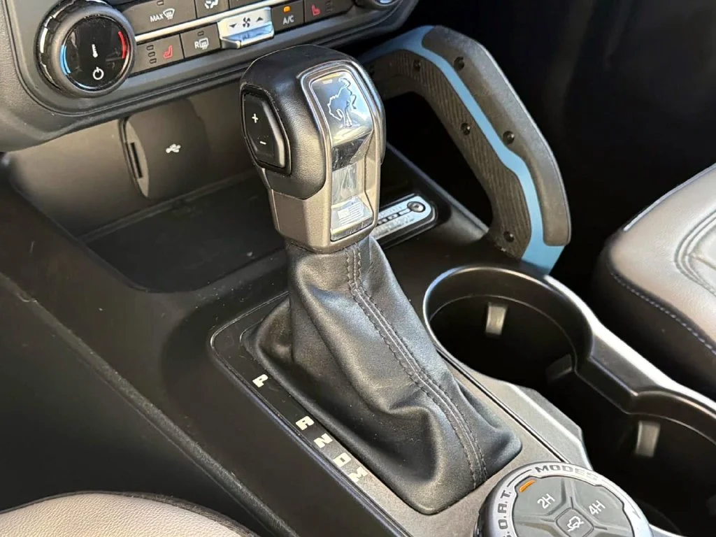 Used 2022 Velocity Blue Metallic Ford Wildtrak image 26