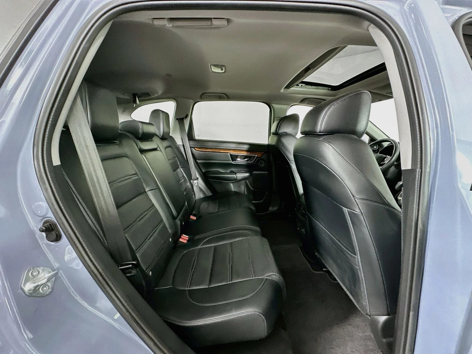 Used 2022 Gray Honda EX-L image 27