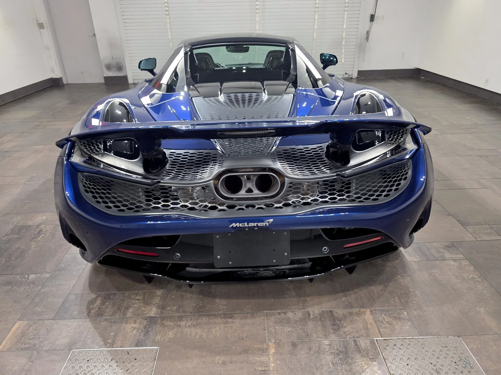 New 2027 Namaka Blue McLaren Spider image 18