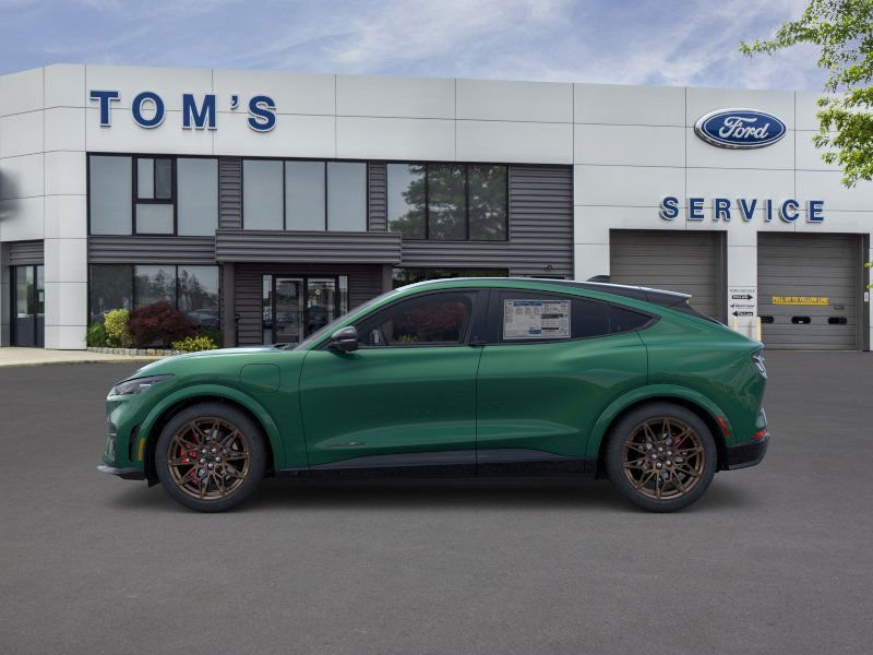 View vehicle photo 3