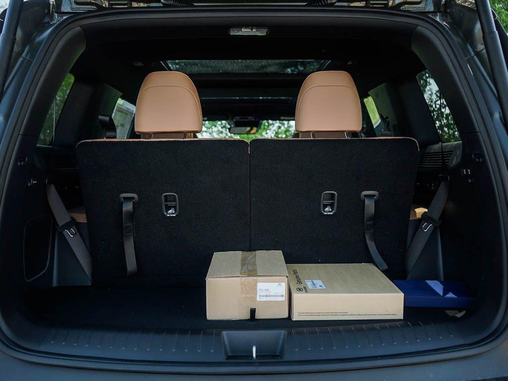 New 2026 Rockwood Green Hyundai Limited 6P AWD image 34