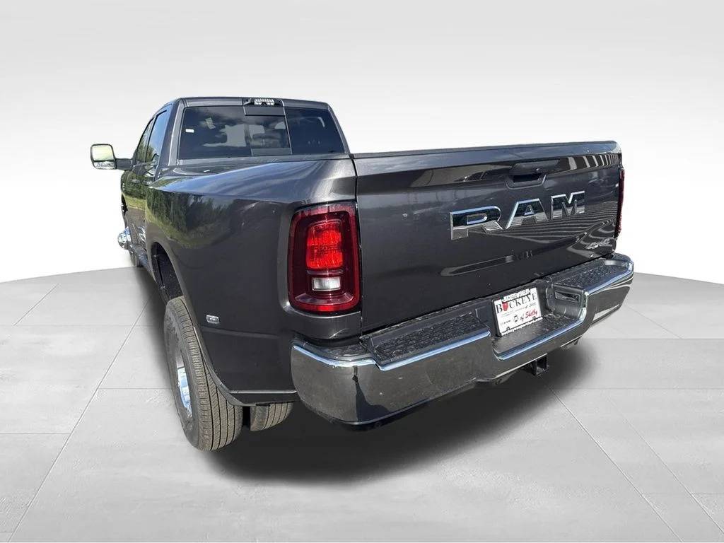 New 2027 Granite Crystal Metallic Clearcoat RAM TRADESMAN image 5