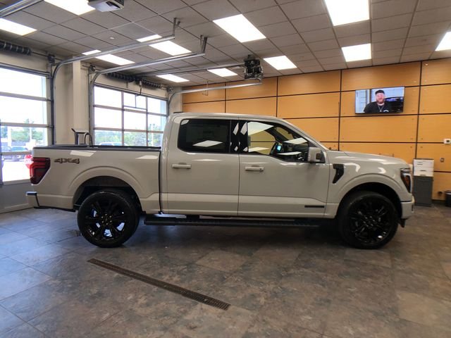 New 2026 Avalanche Ford Lariat® image 8