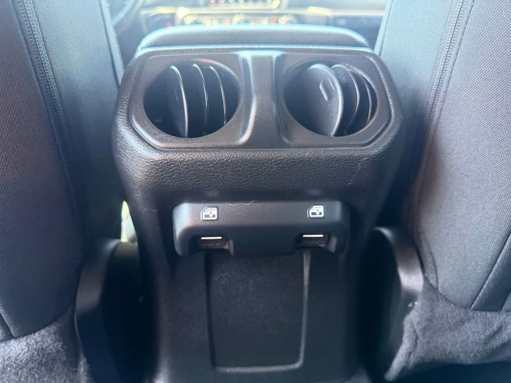 Used 2022 Black Jeep Unlimited Sport S image 41