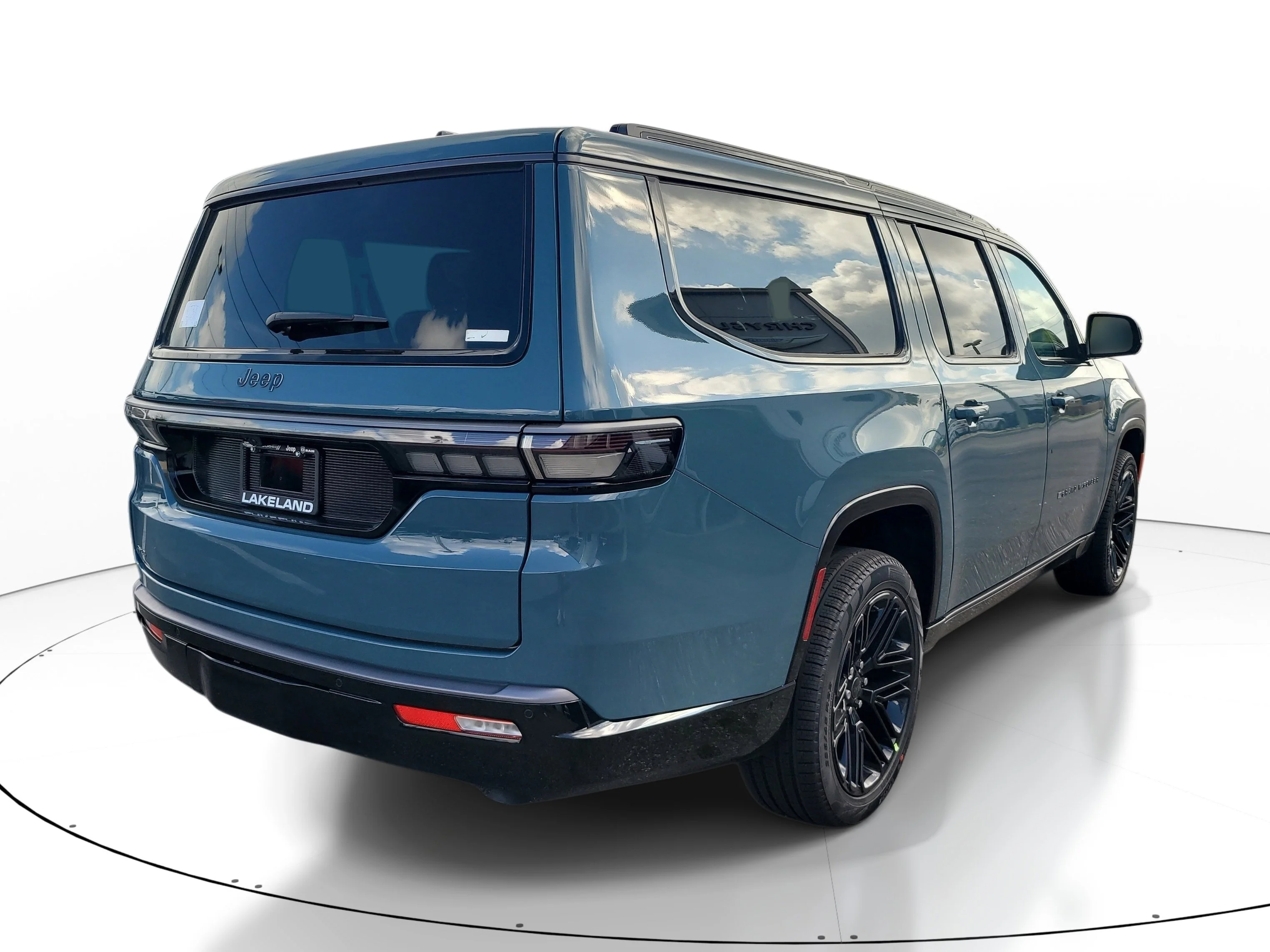 New 2026 Steel Blue Jeep Limited Reserve image 6