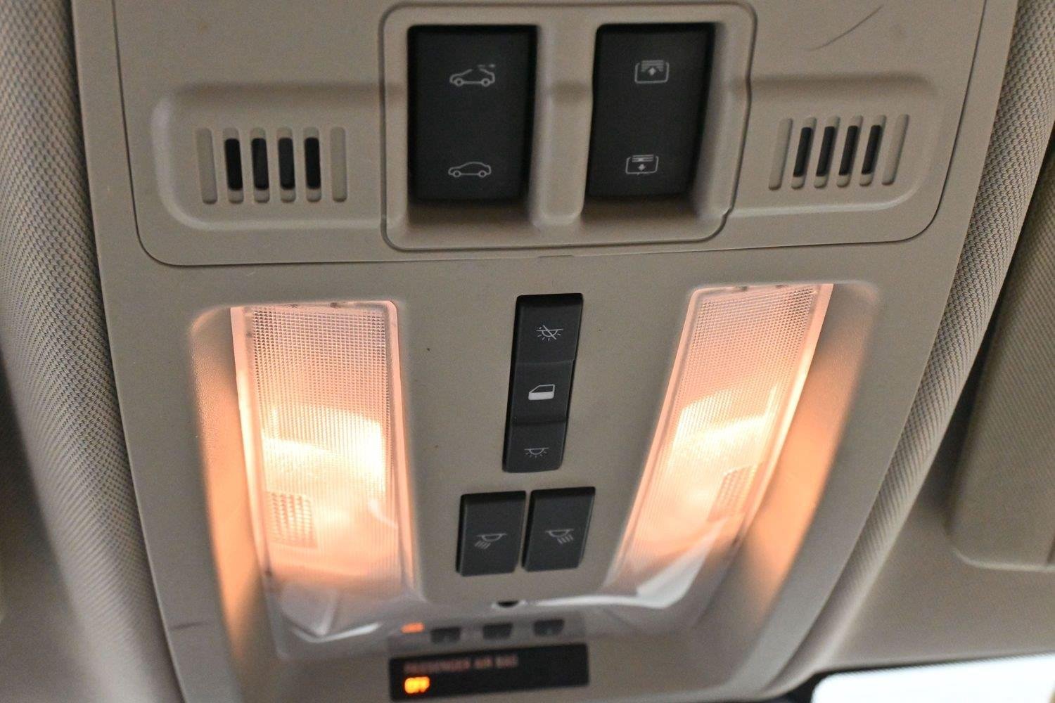 Used 2014 Platinum Ice Tricoat Cadillac Luxury Collection image 27