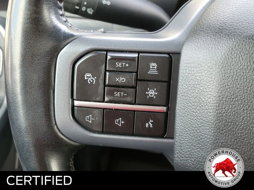 Used 2023 Silver Ford Lariat image 28