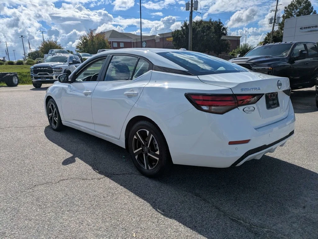 Used 2025 White Nissan SV image 6