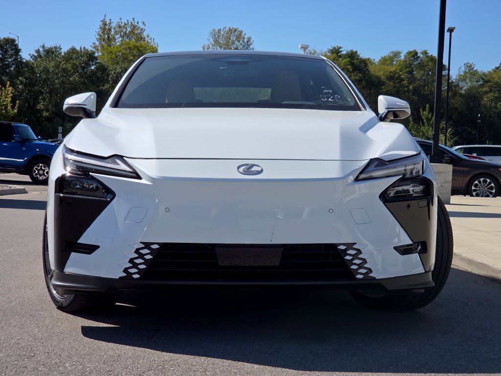 New 2026 Ultra White Lexus PREMIUM AWD image 3