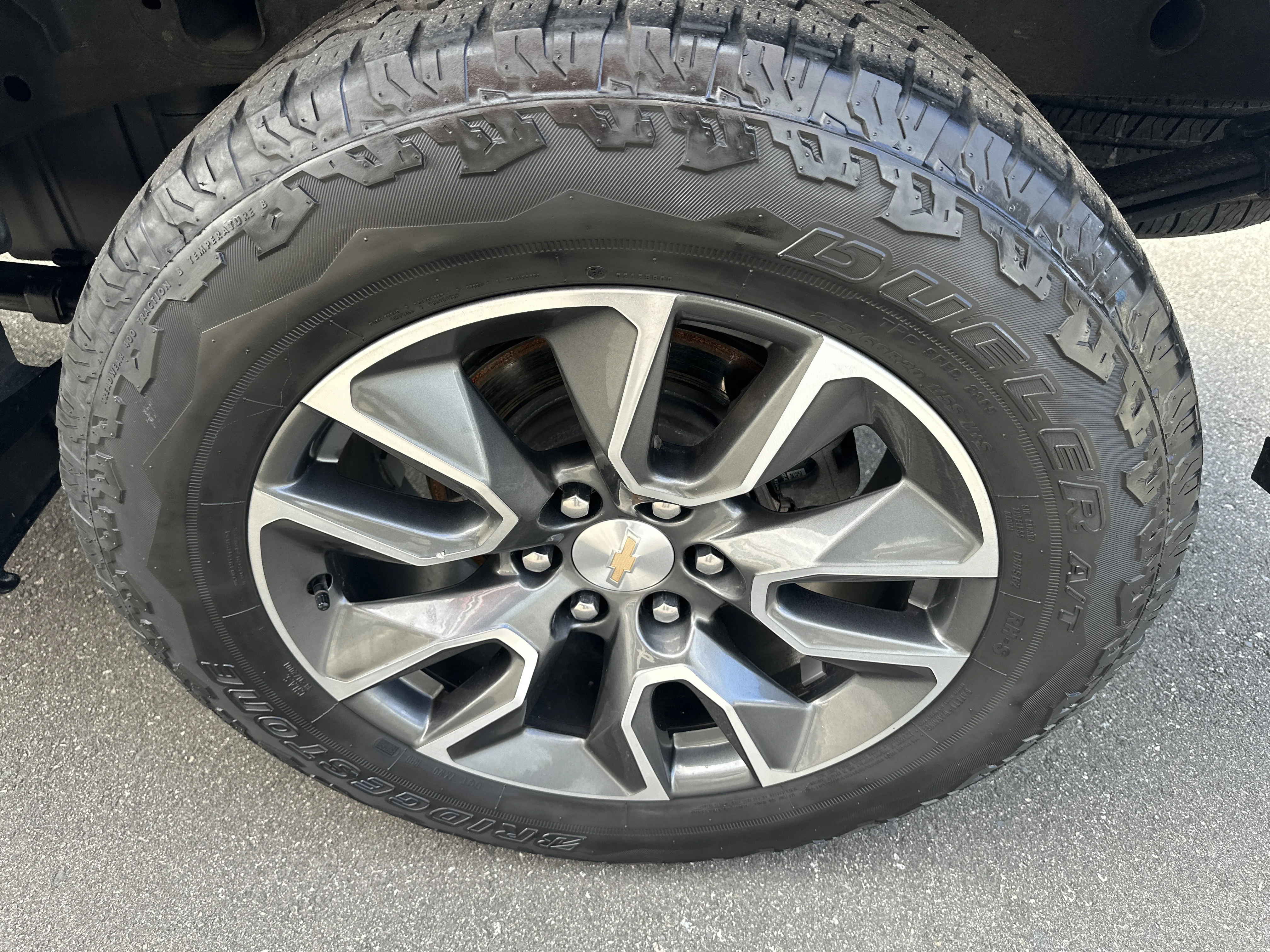 Used 2023 Sterling Gray Metallic Chevrolet LT image 33
