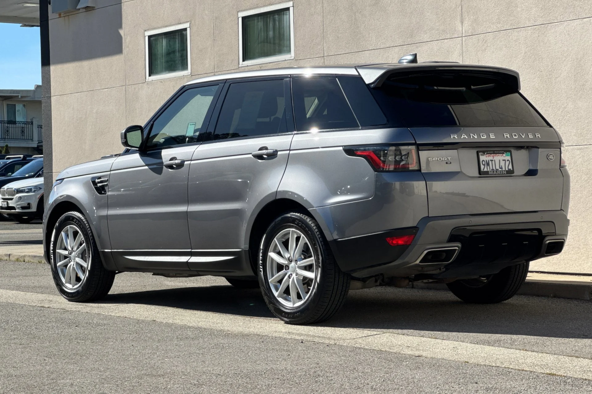 Used 2021 Gray Land Rover SE image 6