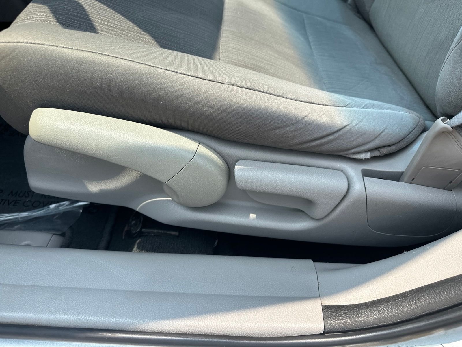 Used 2012 Silver Honda LX image 12