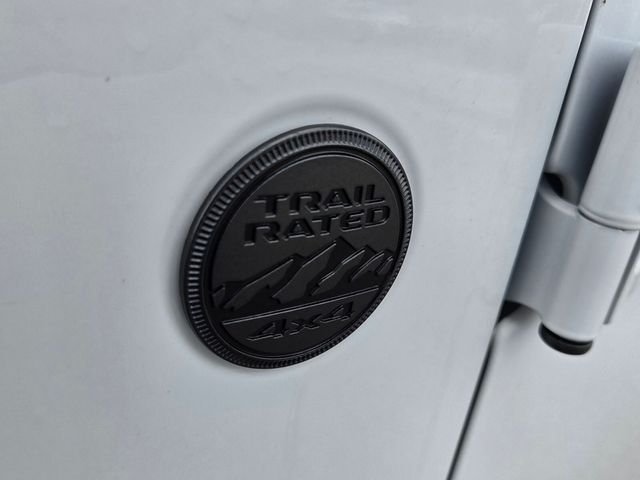 Used 2025 White Jeep Sport image 14