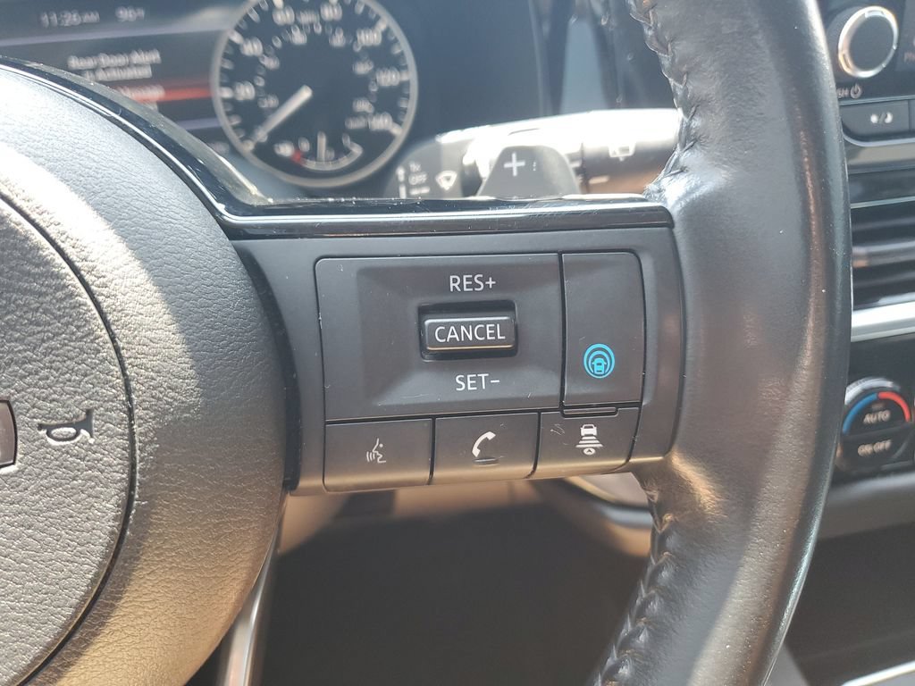 Used 2022 Blue Nissan SV 4WD image 20