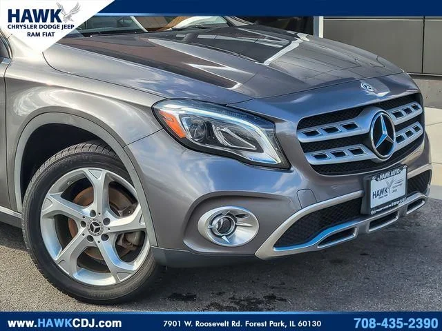 Used 2019 Gray Mercedes-Benz GLA 250 image 2