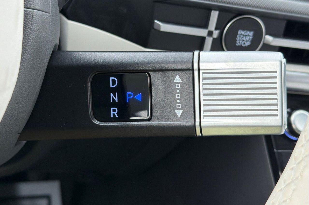 2026 Hyundai Santa Fe SE - Photo 28
