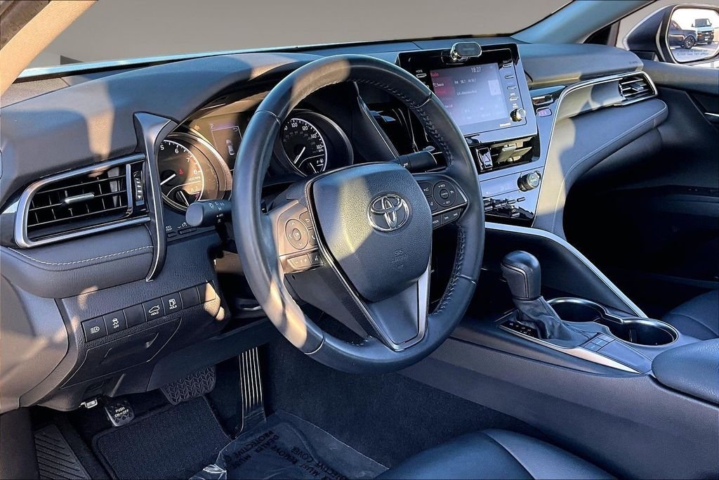 Used 2022 Ice Edge Toyota SE image 15