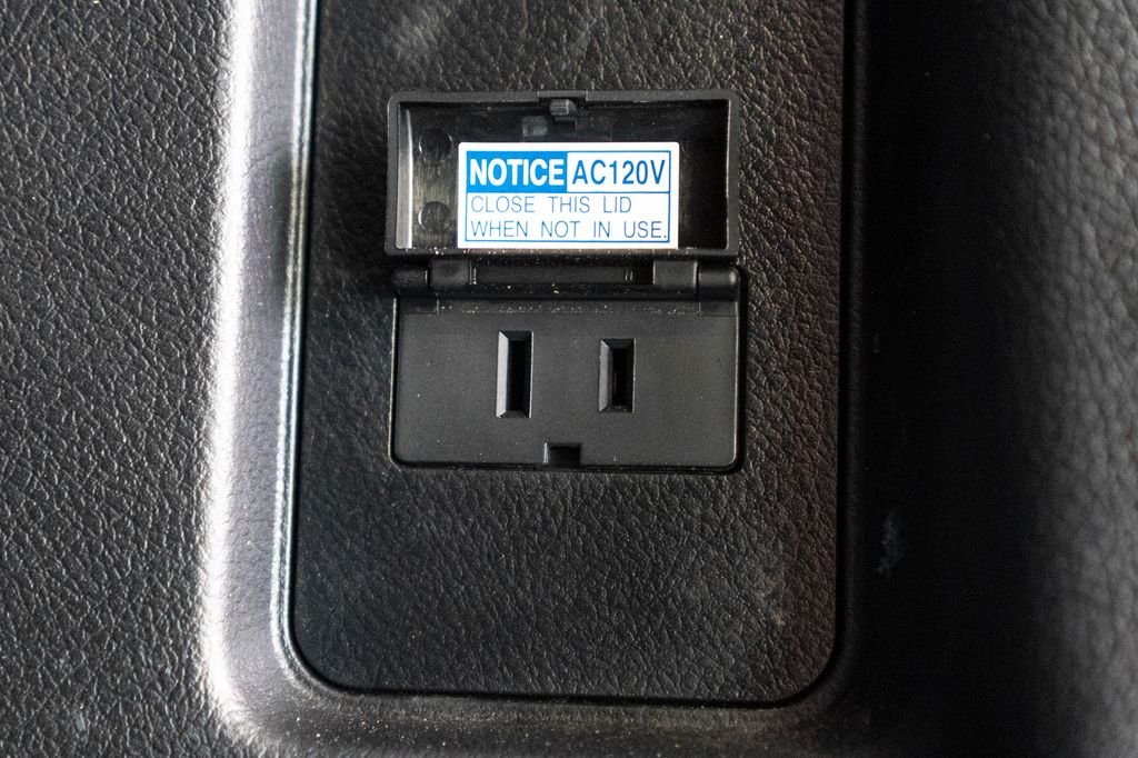 Used 2022 Black Lexus 460 image 38