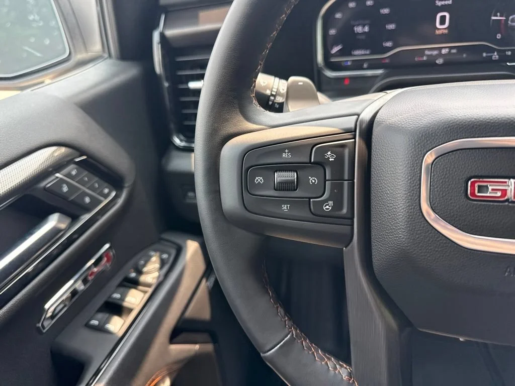 Used 2025 Summit White GMC AT4 image 17