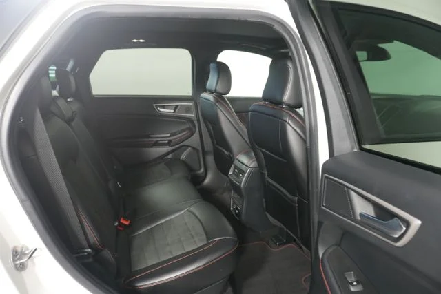 Used 2022 Star White Ford ST Line image 28