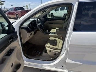 2020 Jeep Grand Cherokee Overland - Photo 6