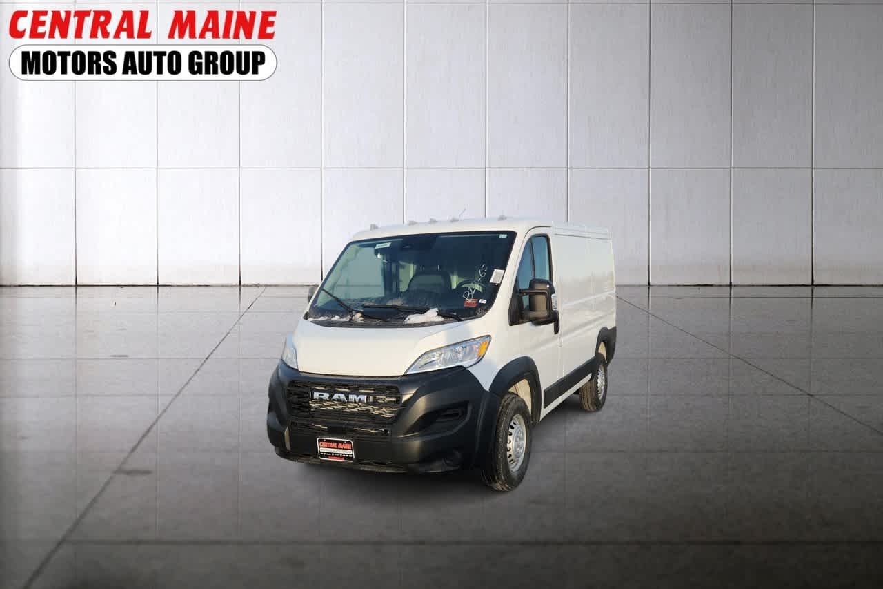 2026 RAM ProMaster Cargo Van Tradesman