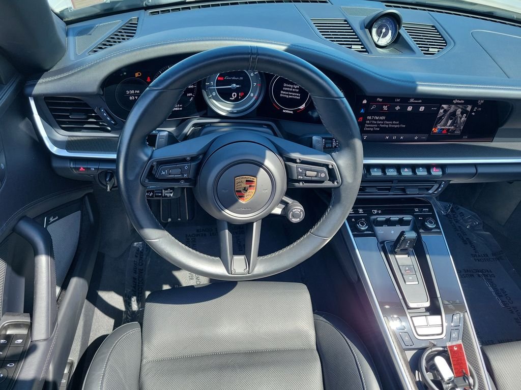Used 2024  Porsche Turbo S image 18