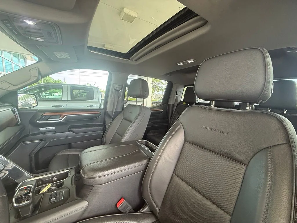 Used 2023 Black GMC Denali image 8