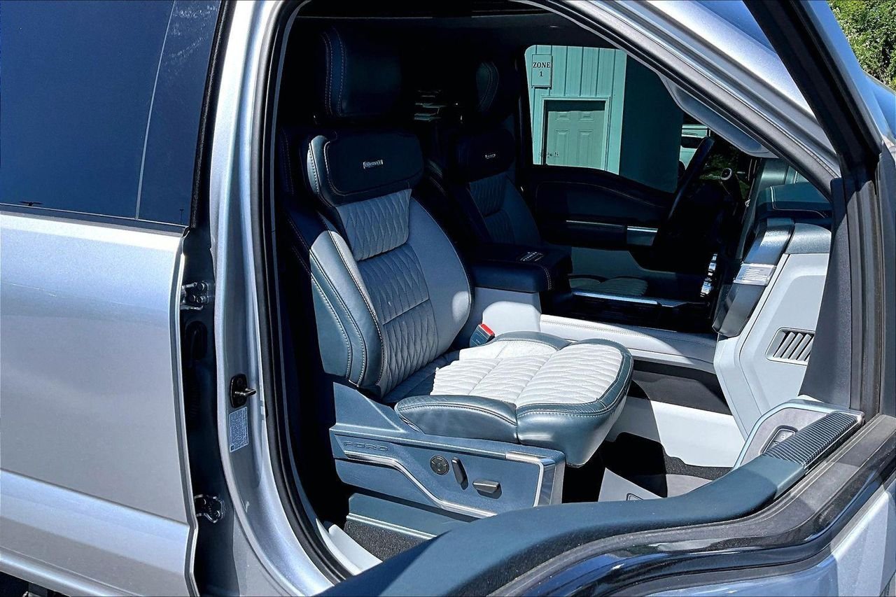 Used 2024 ICONIC SILVER Ford Limited image 32