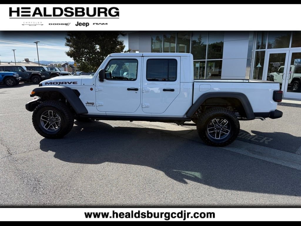 2026 Jeep Gladiator Mojave - Photo 2