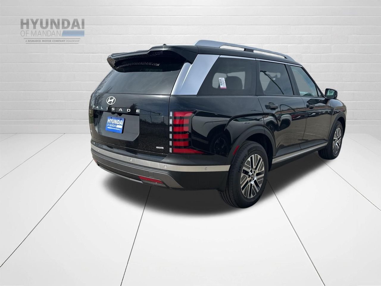 New 2026 Black Hyundai SEL Premium 7P image 3