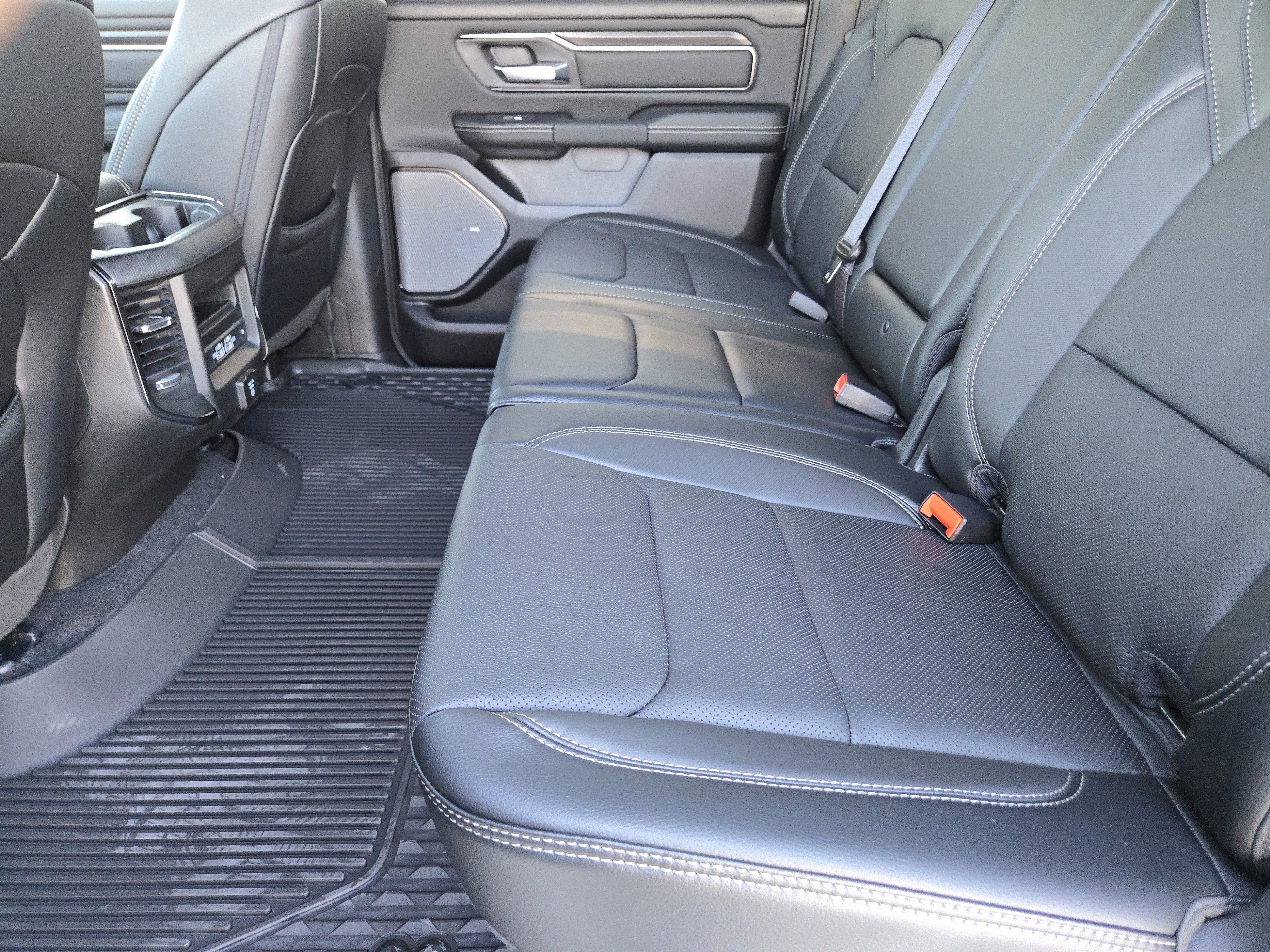 2026 RAM 1500 Rebel - Photo 23