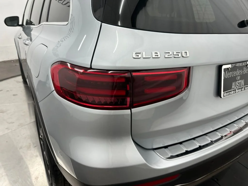 New 2026 Silver Mercedes-Benz GLB 250 image 11