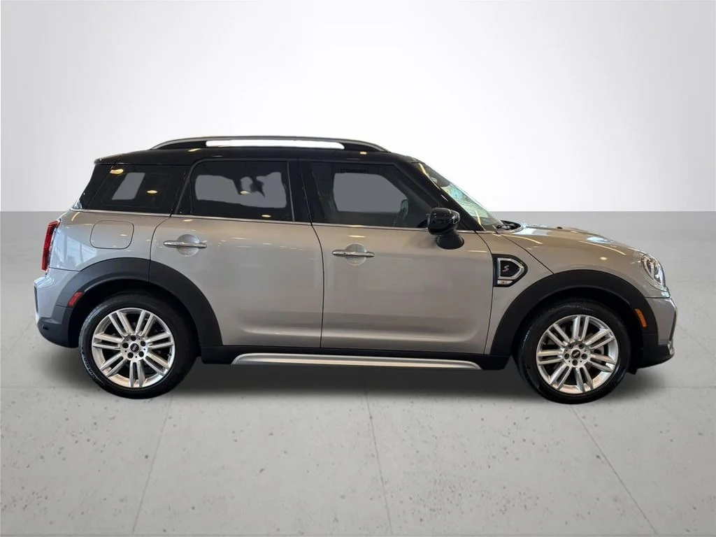 Used 2023 Silver MINI Base image 6