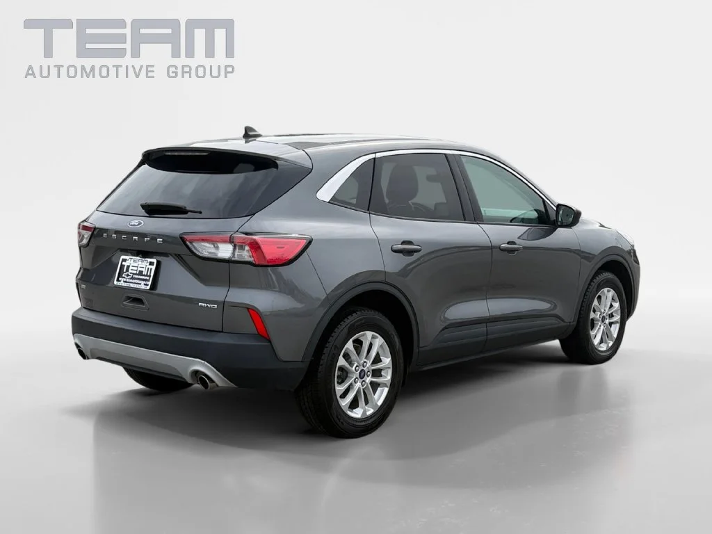 Used 2022 Gray Ford SE image 7
