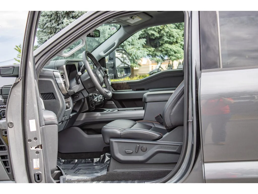 New 2026 Carbonized Gray Metallic Ford F-350® Lariat® image 33