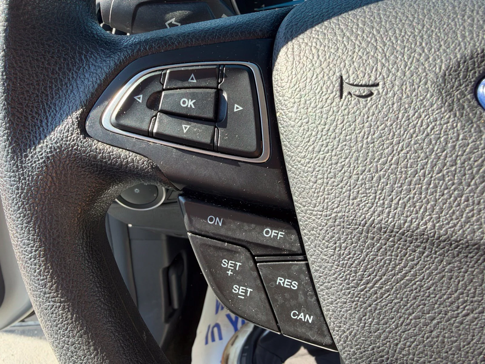 Used 2018 Silver Ford SE image 13