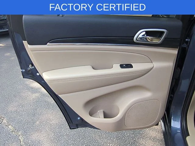 Used 2020 Blue Jeep Limited image 29