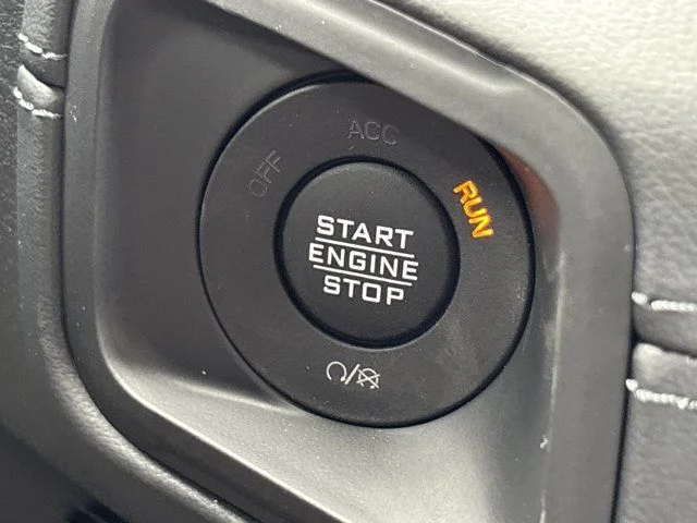 New 2026 Black Jeep Mojave image 25