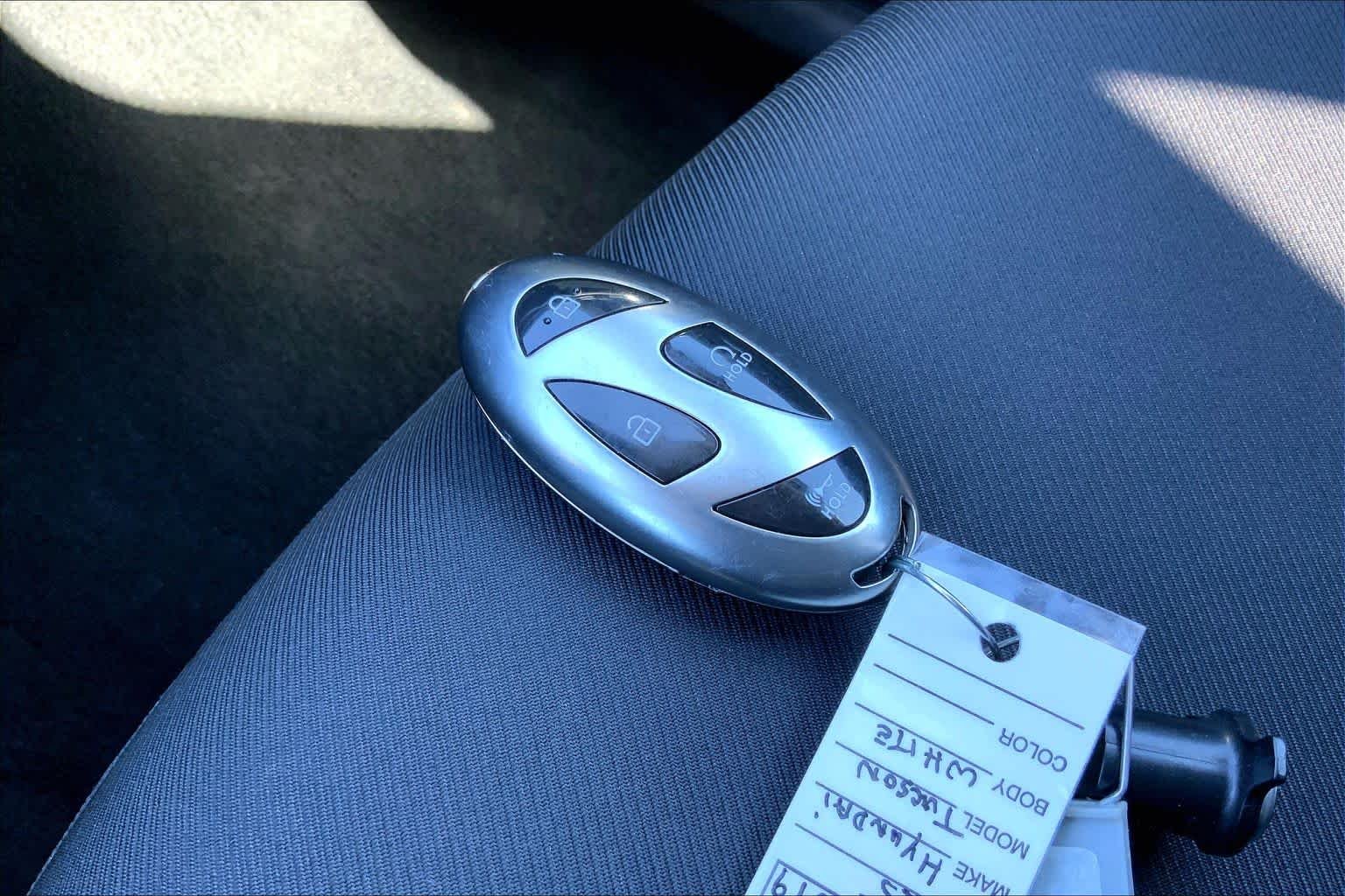 Used 2025 Serenity White Pearl Hyundai SEL image 14