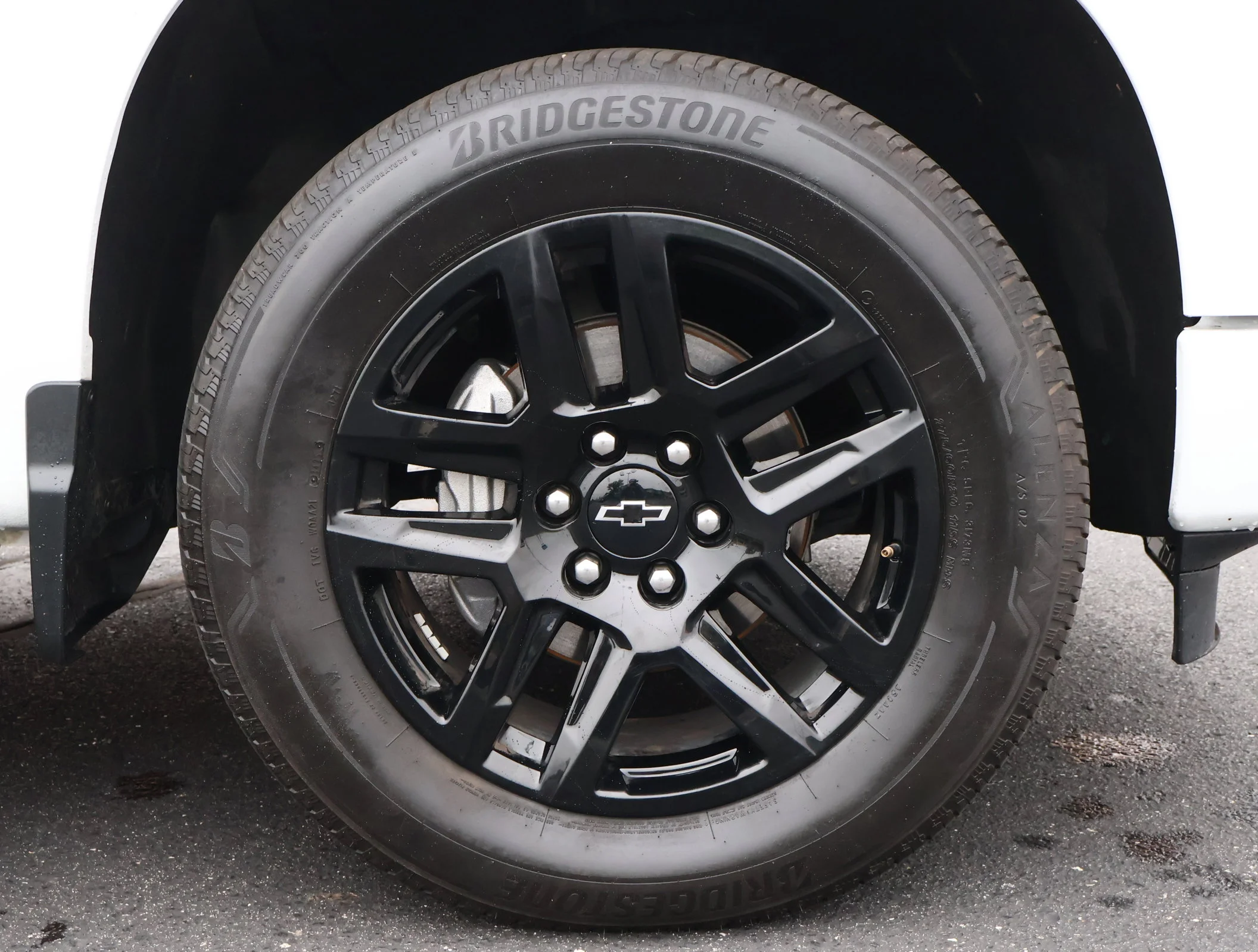 Used 2024 Summit White Chevrolet Custom image 20