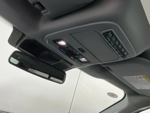 New 2026 Oxford White Ford XLT image 26