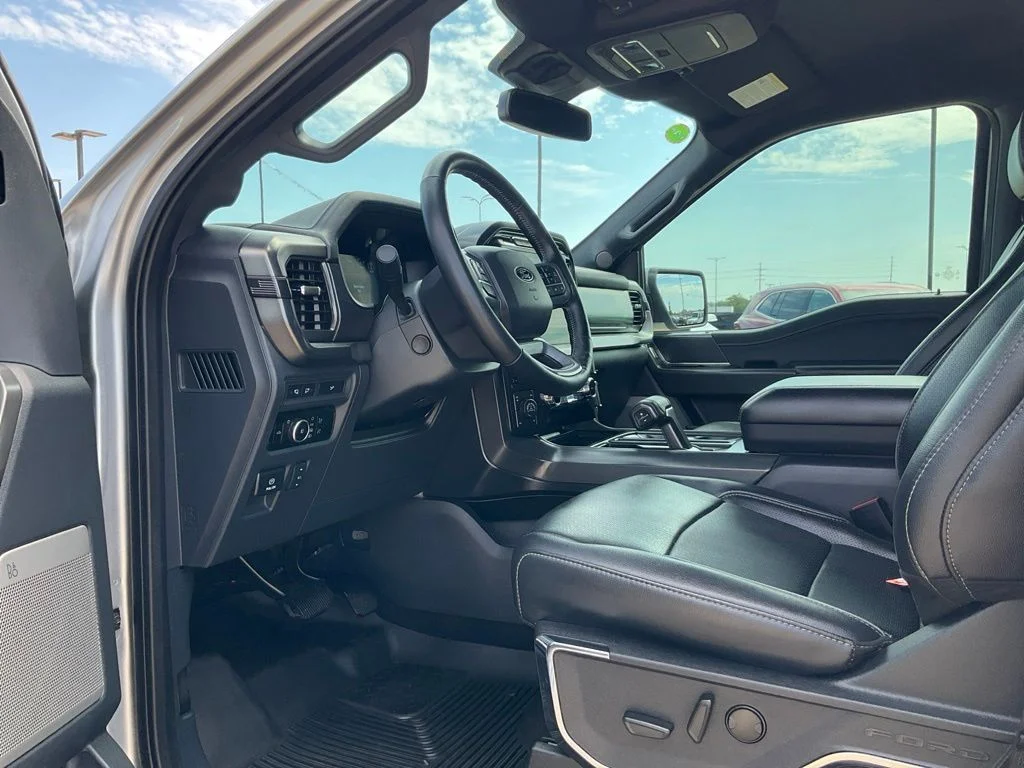 Used 2024 Silver Ford Lariat image 3